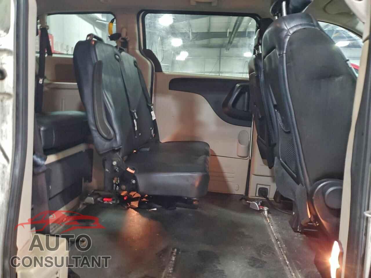 DODGE CARAVAN 2011 - 2D4RN4DG1BR795420