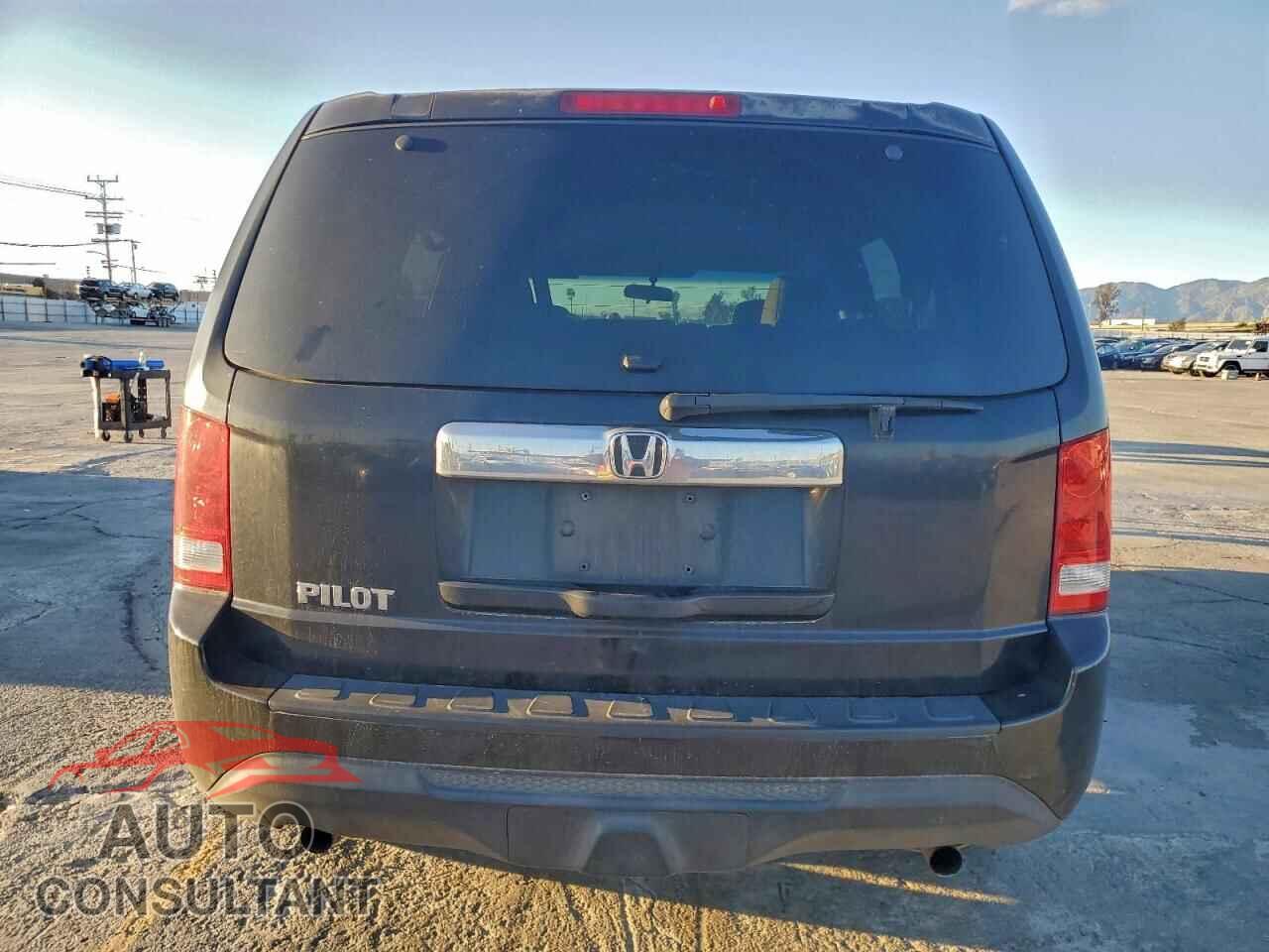 HONDA PILOT 2012 - 5FNYF3H22CB004565