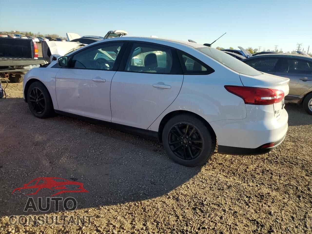 FORD FOCUS 2016 - 1FADP3F2XGL365873