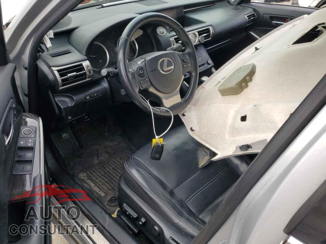 LEXUS IS 2015 - JTHCE1D29F5006325