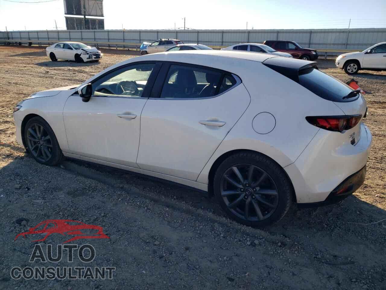 MAZDA 3 2019 - JM1BPBJM8K1122670