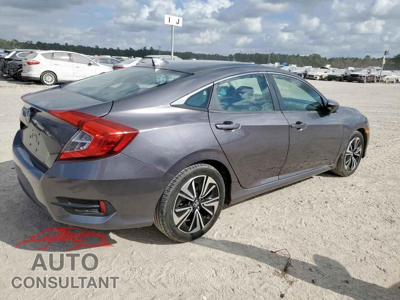 HONDA CIVIC 2017 - 19XFC2F76HE042063