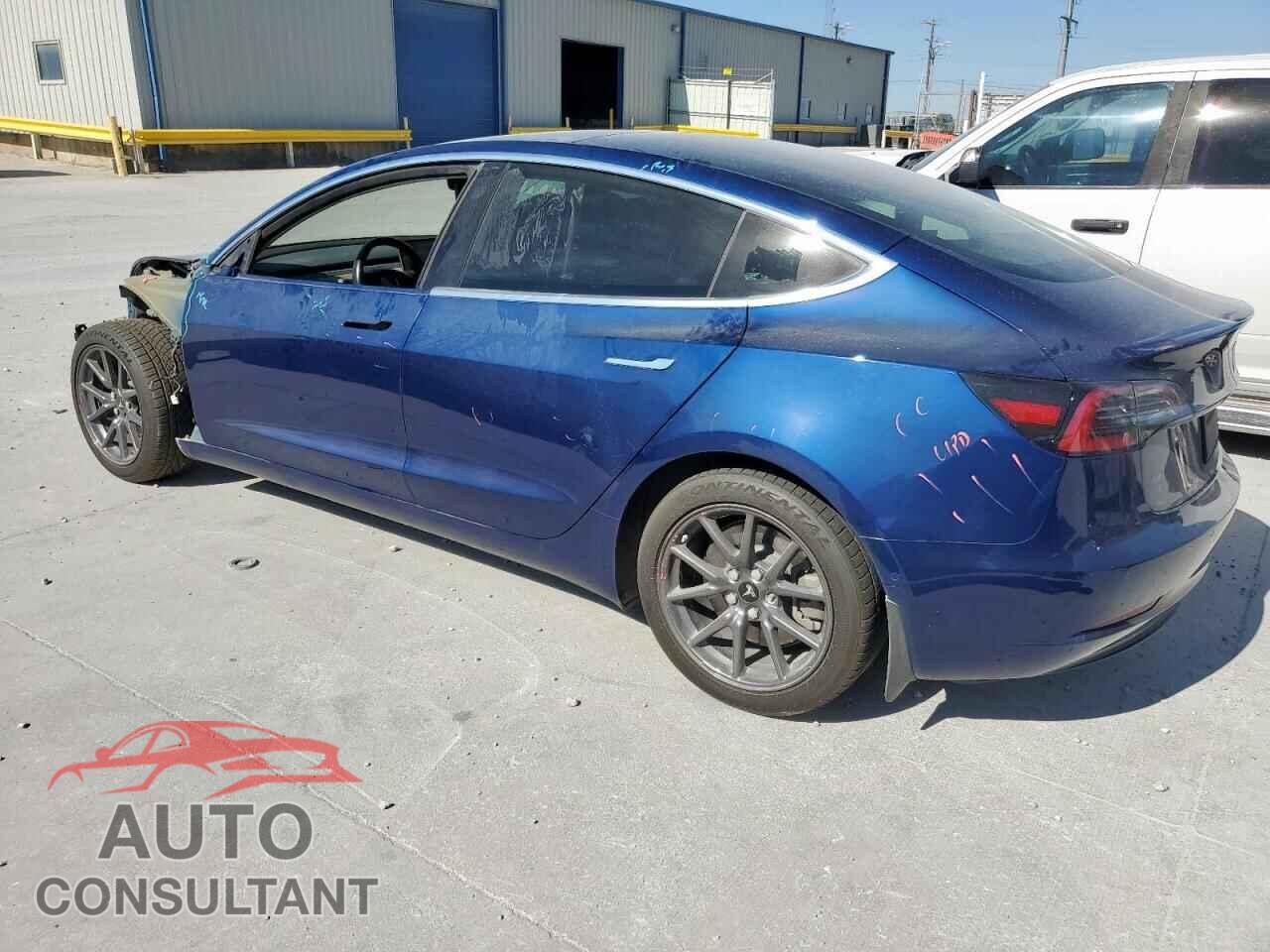 TESLA MODEL 3 2019 - 5YJ3E1EA3KF400709