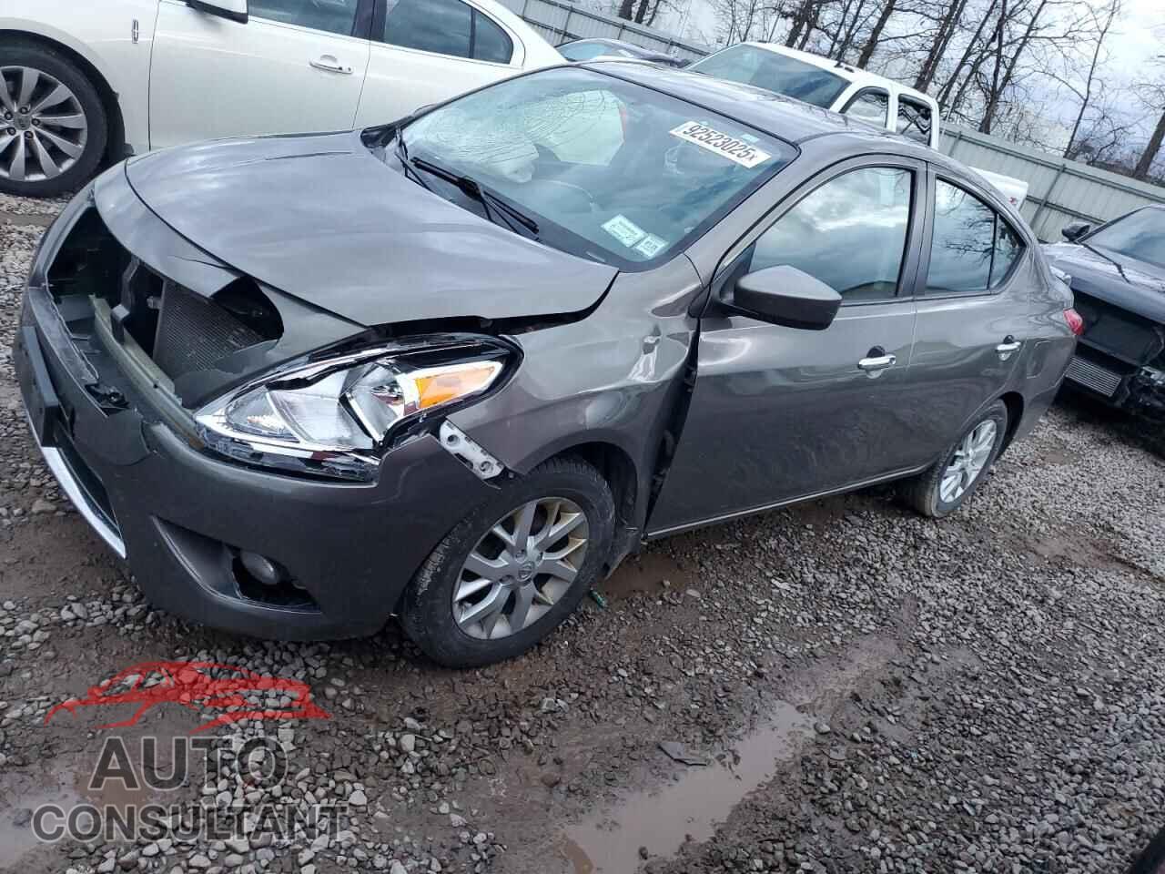 NISSAN VERSA 2017 - 3N1CN7AP1HL902760