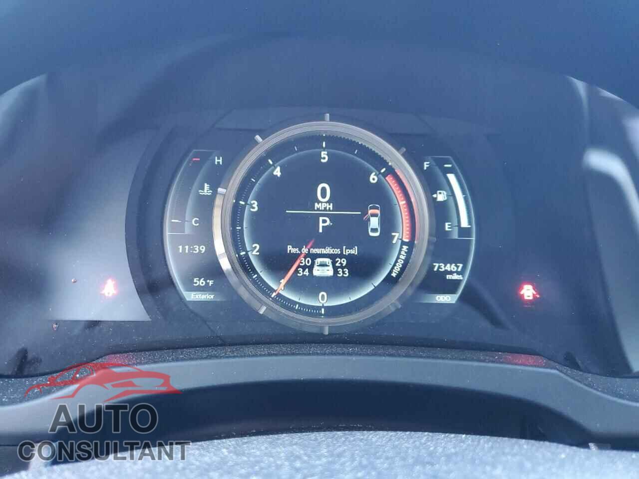 LEXUS IS 2017 - JTHBA1D29H5044874