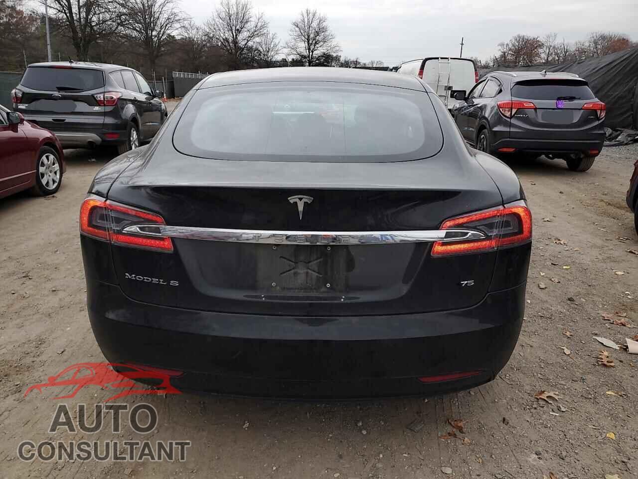 TESLA MODEL S 2017 - 5YJSA1E15HF209440