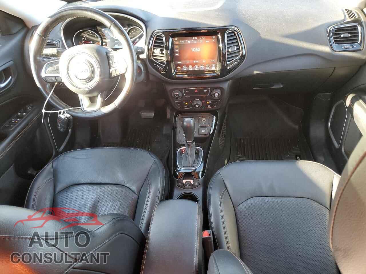 JEEP COMPASS 2019 - 3C4NJDCB3KT854493