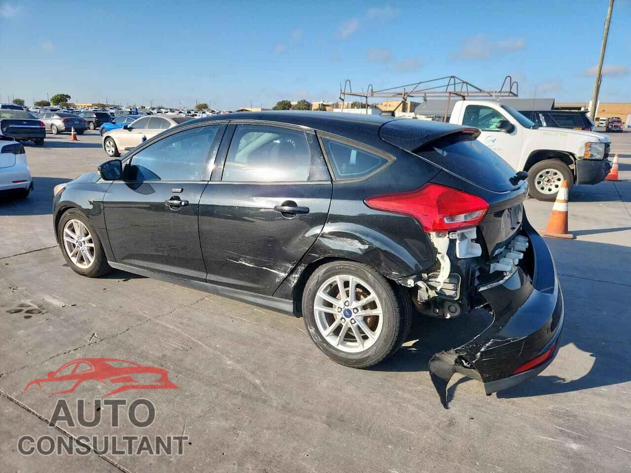 FORD FOCUS 2015 - 1FADP3K28FL379775