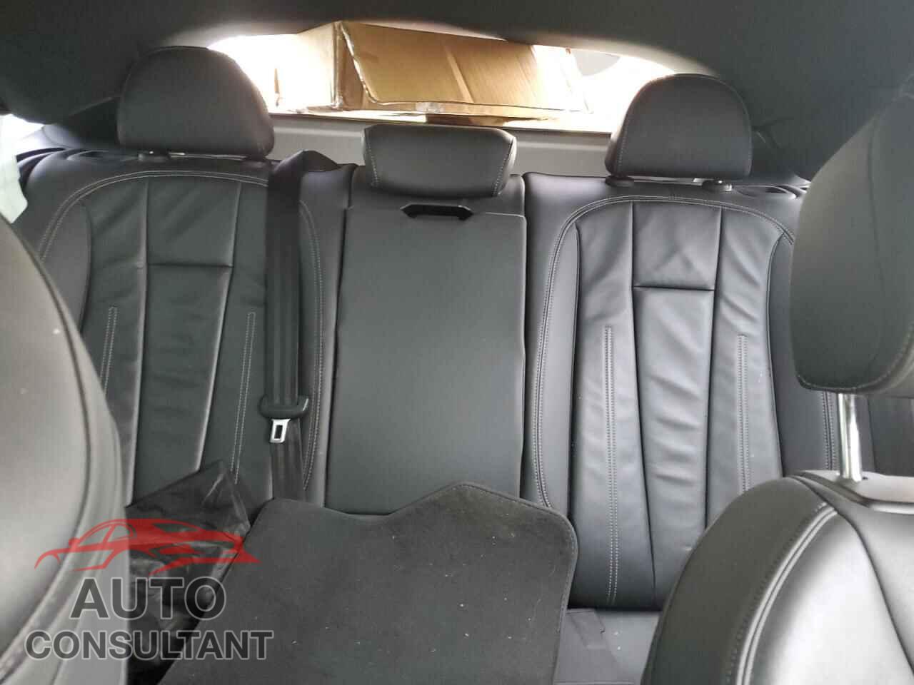 AUDI A5 2021 - WAUDACF56MA044181