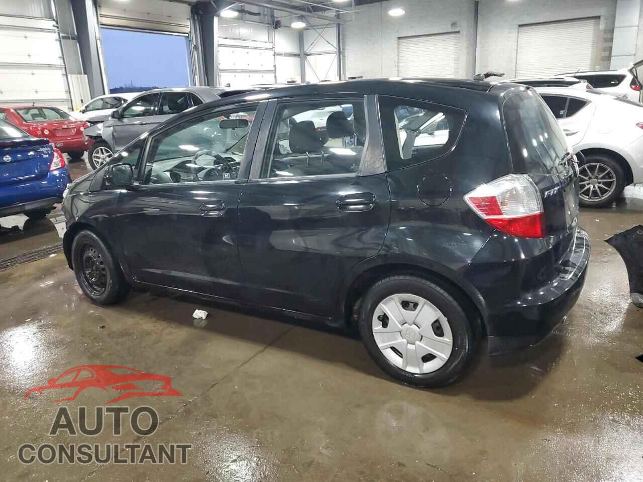 HONDA FIT 2013 - JHMGE8G33DC015884