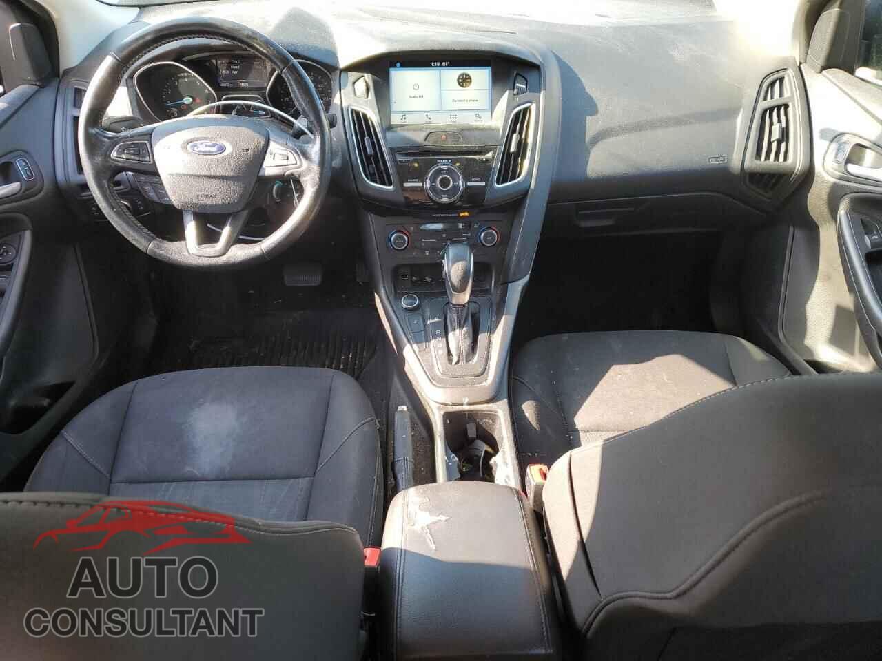FORD FOCUS 2017 - 1FADP3H28HL243978