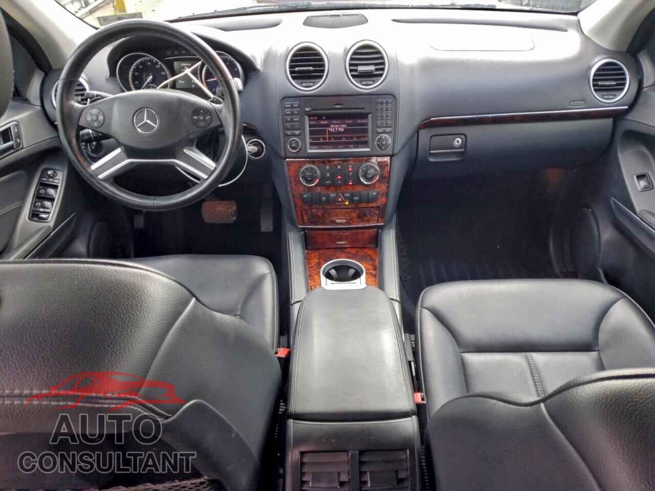 MERCEDES-BENZ GL-CLASS 2011 - 4JGBF7BE8BA681025