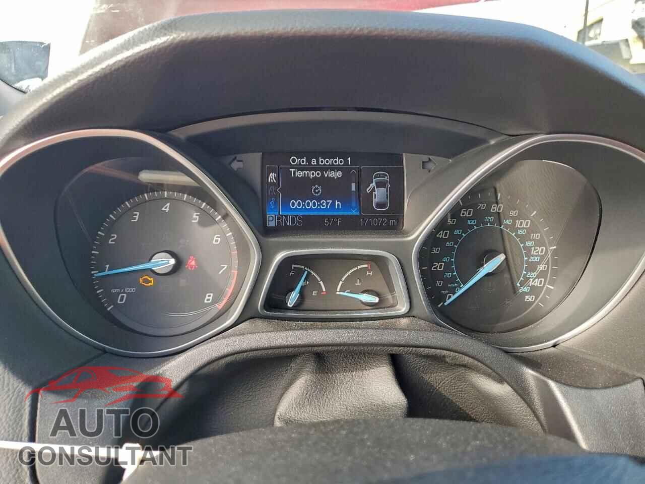 FORD FOCUS 2012 - 1FAHP3N21CL249846