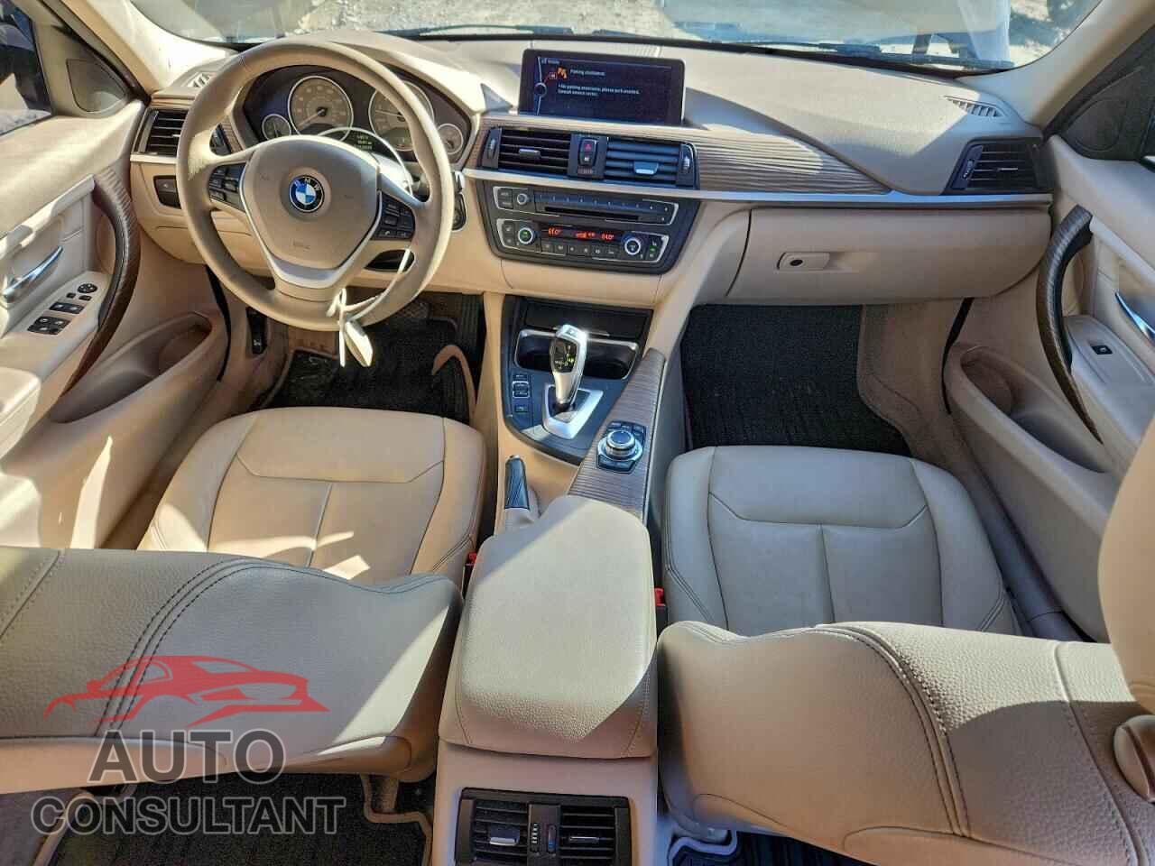 BMW 3 SERIES 2012 - WBA3A5C55CF256180