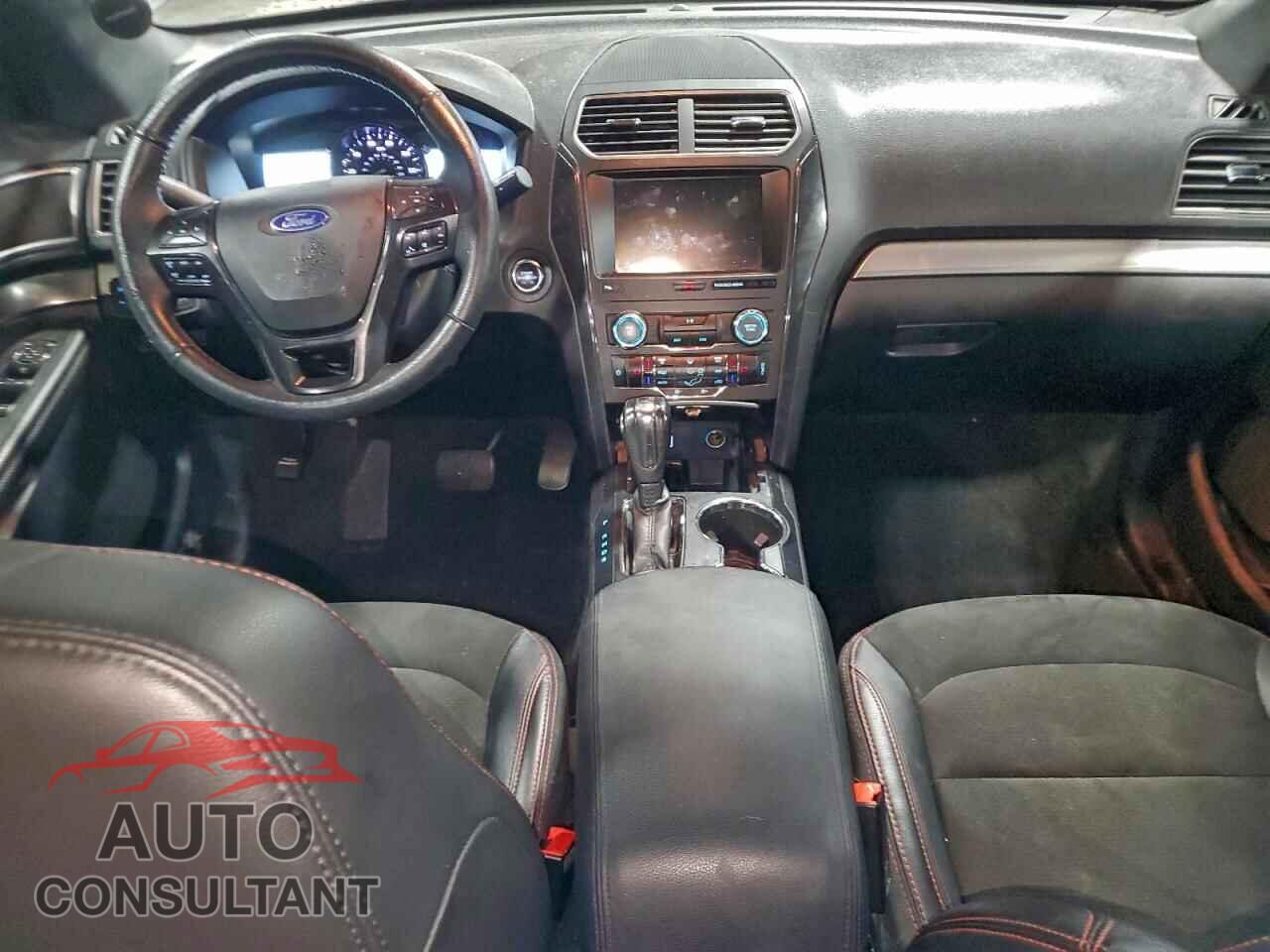FORD EXPLORER 2018 - 1FM5K8D8XJGB56243