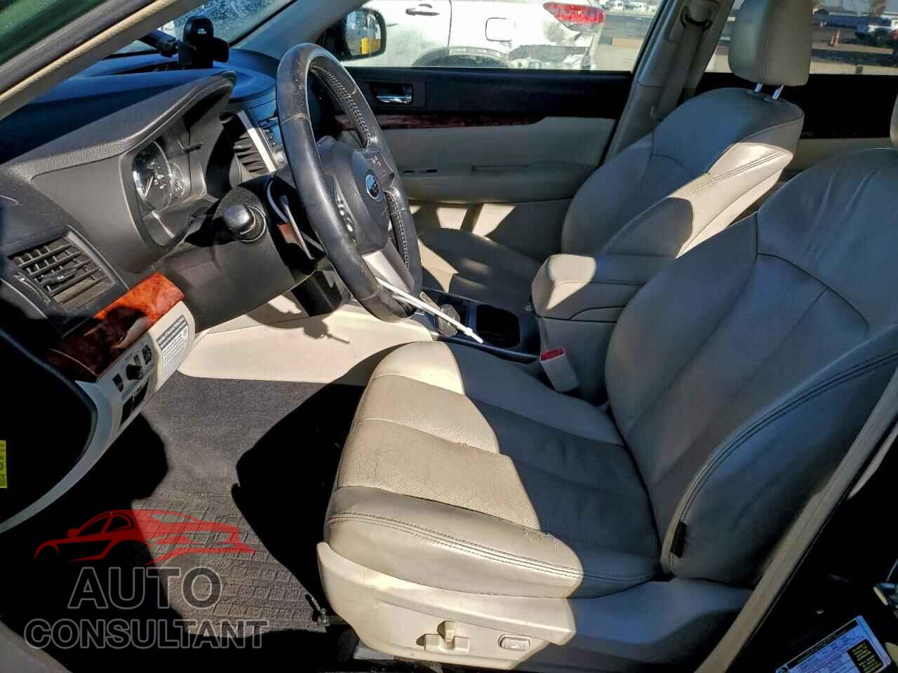 SUBARU OUTBACK 2011 - 4S4BRBKC9B3336034