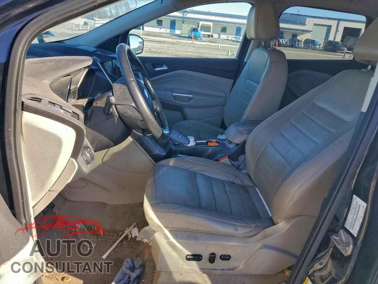 FORD ESCAPE 2014 - 1FMCU9J93EUE05252