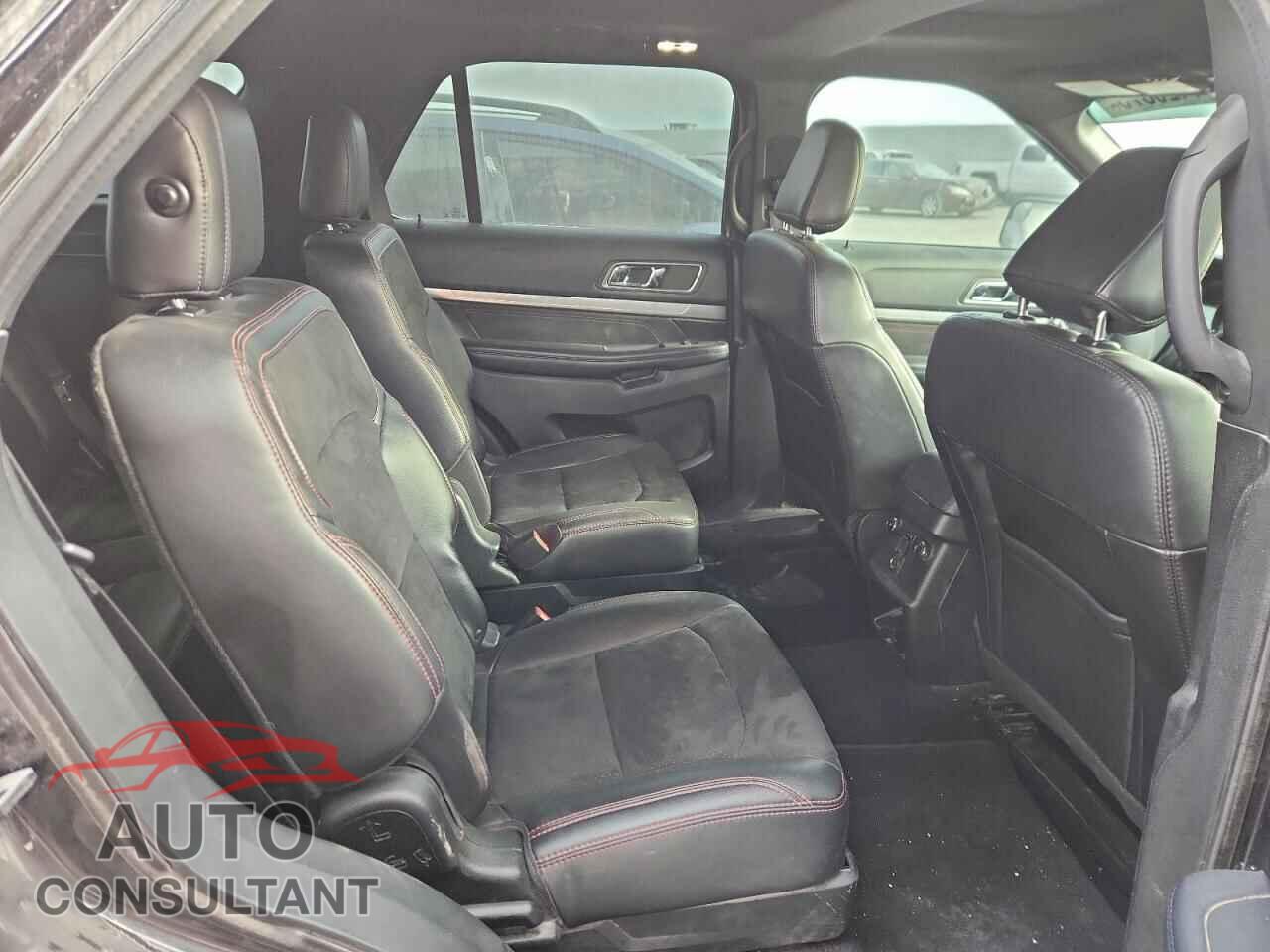 FORD EXPLORER 2018 - 1FM5K8D83JGC70651