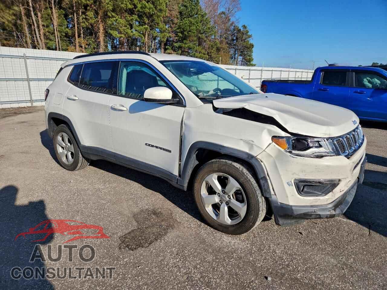 JEEP COMPASS 2018 - 3C4NJDBB4JT333721