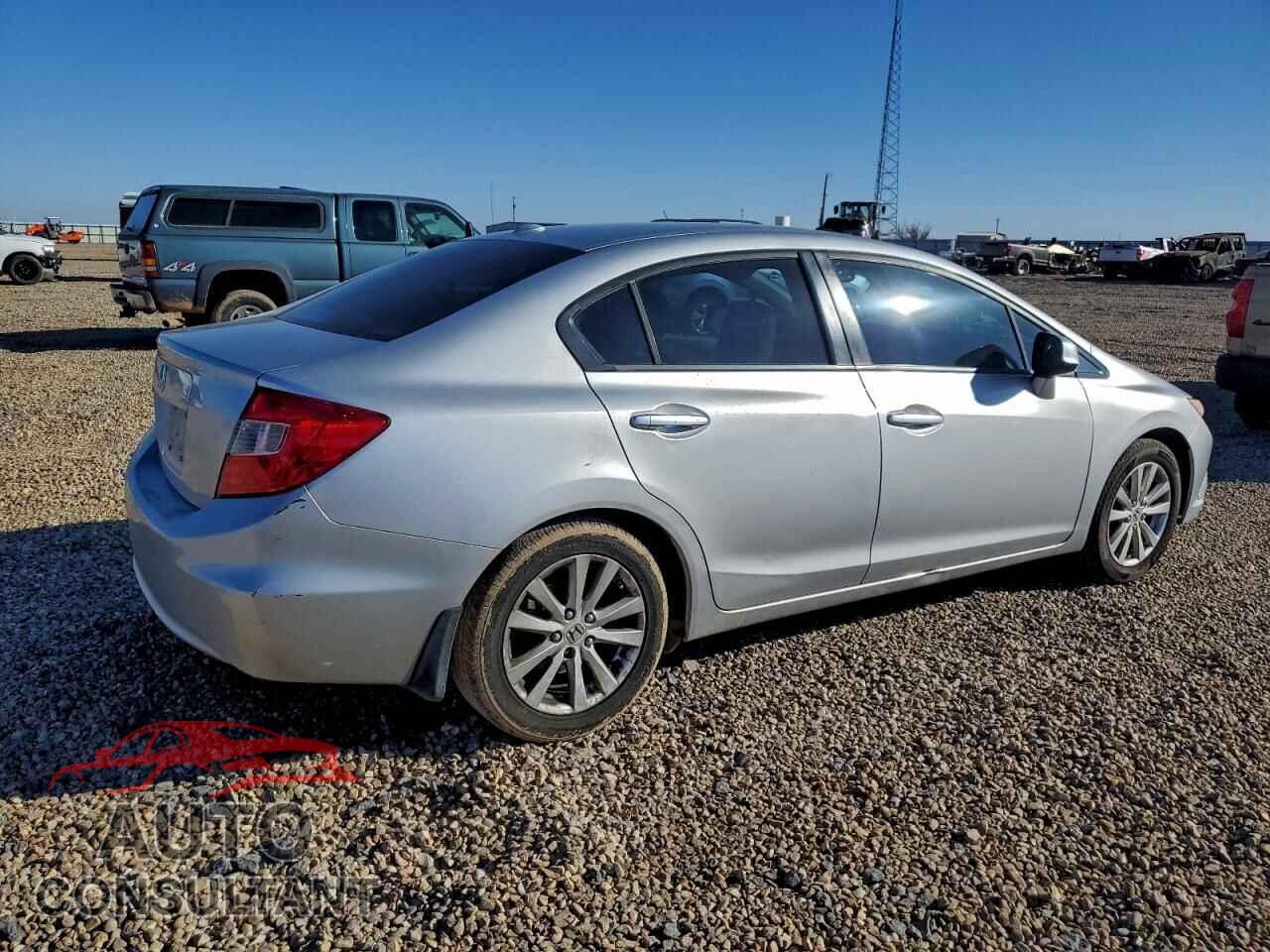 HONDA CIVIC 2012 - 19XFB2F80CE339916