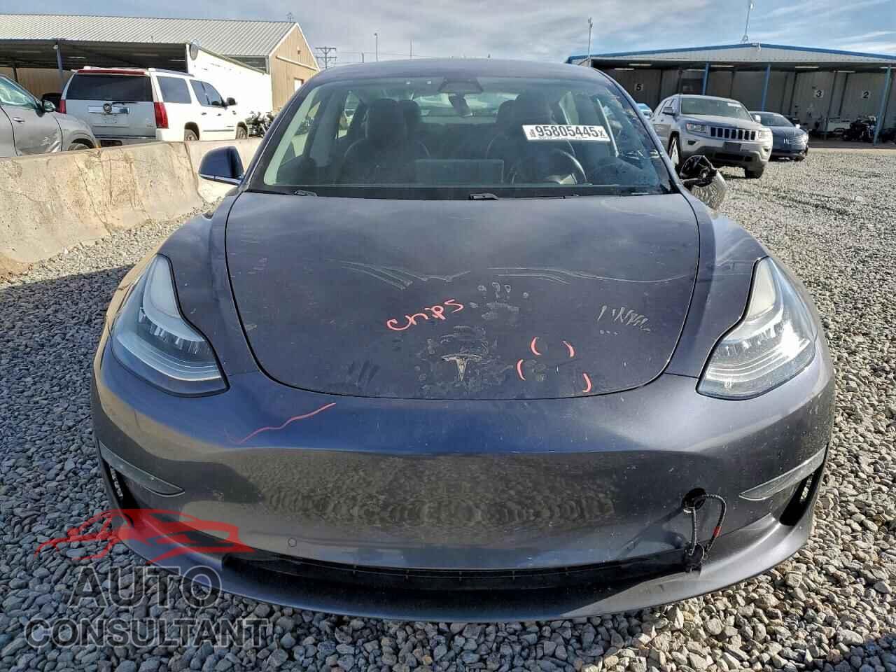 TESLA MODEL 3 2019 - 5YJ3E1EB3KF386092