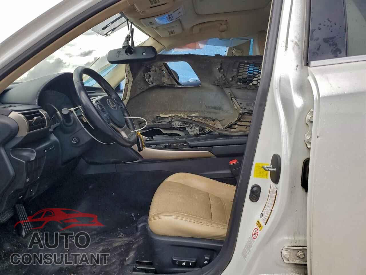 LEXUS IS 2014 - JTHCF1D28E5008918