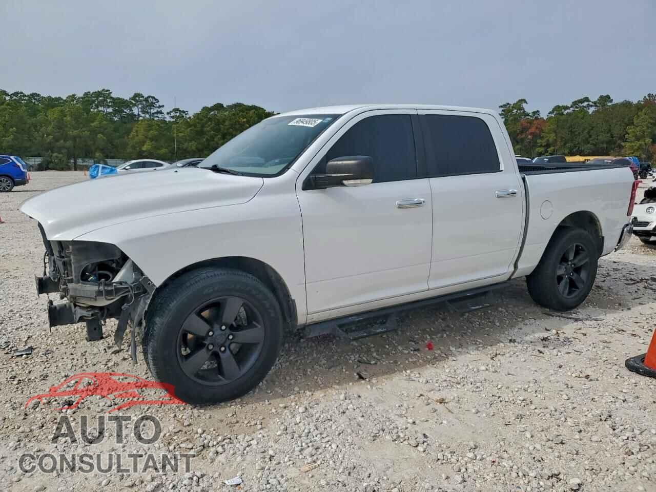 DODGE RAM 1500 2012 - 1C6RD6LT2CS153645