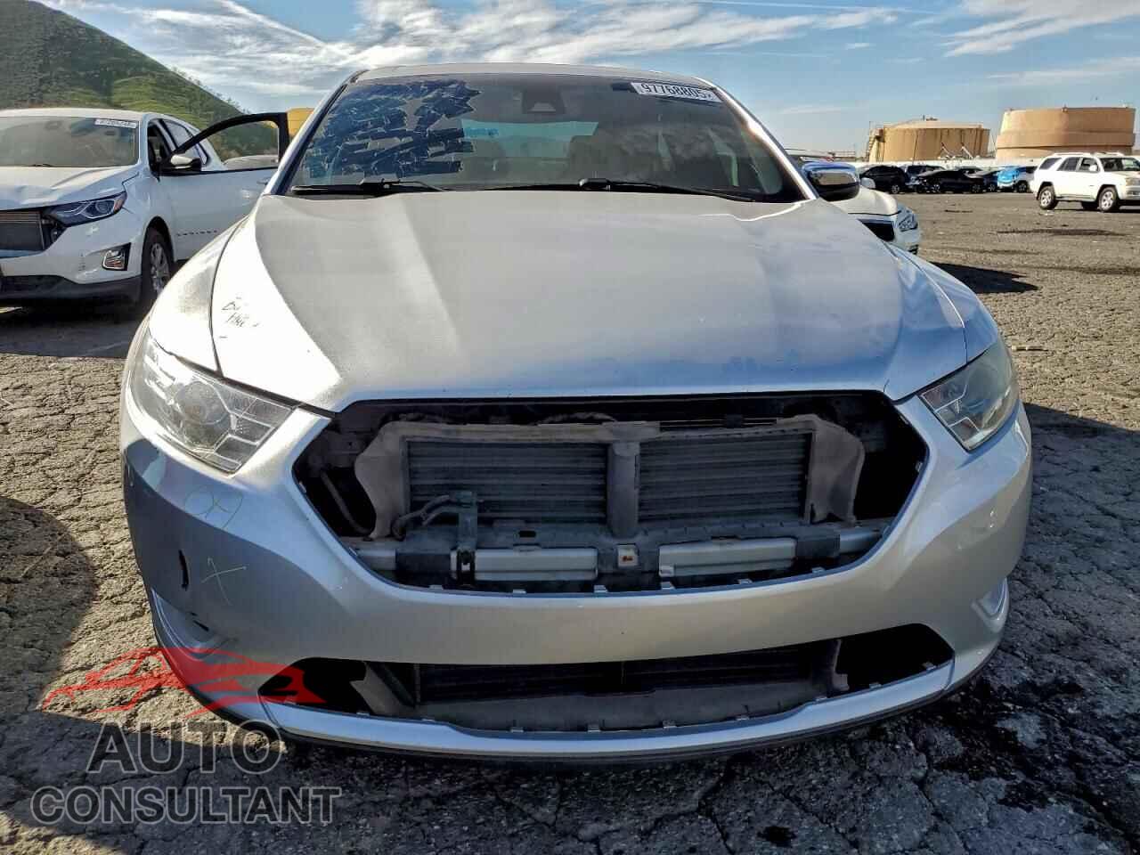 FORD TAURUS 2017 - 1FAHP2F89HG114952