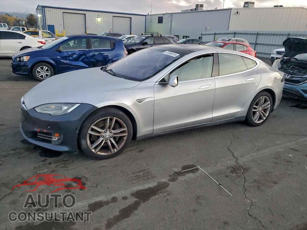 TESLA MODEL S 2014 - 5YJSA1S10EFP56163
