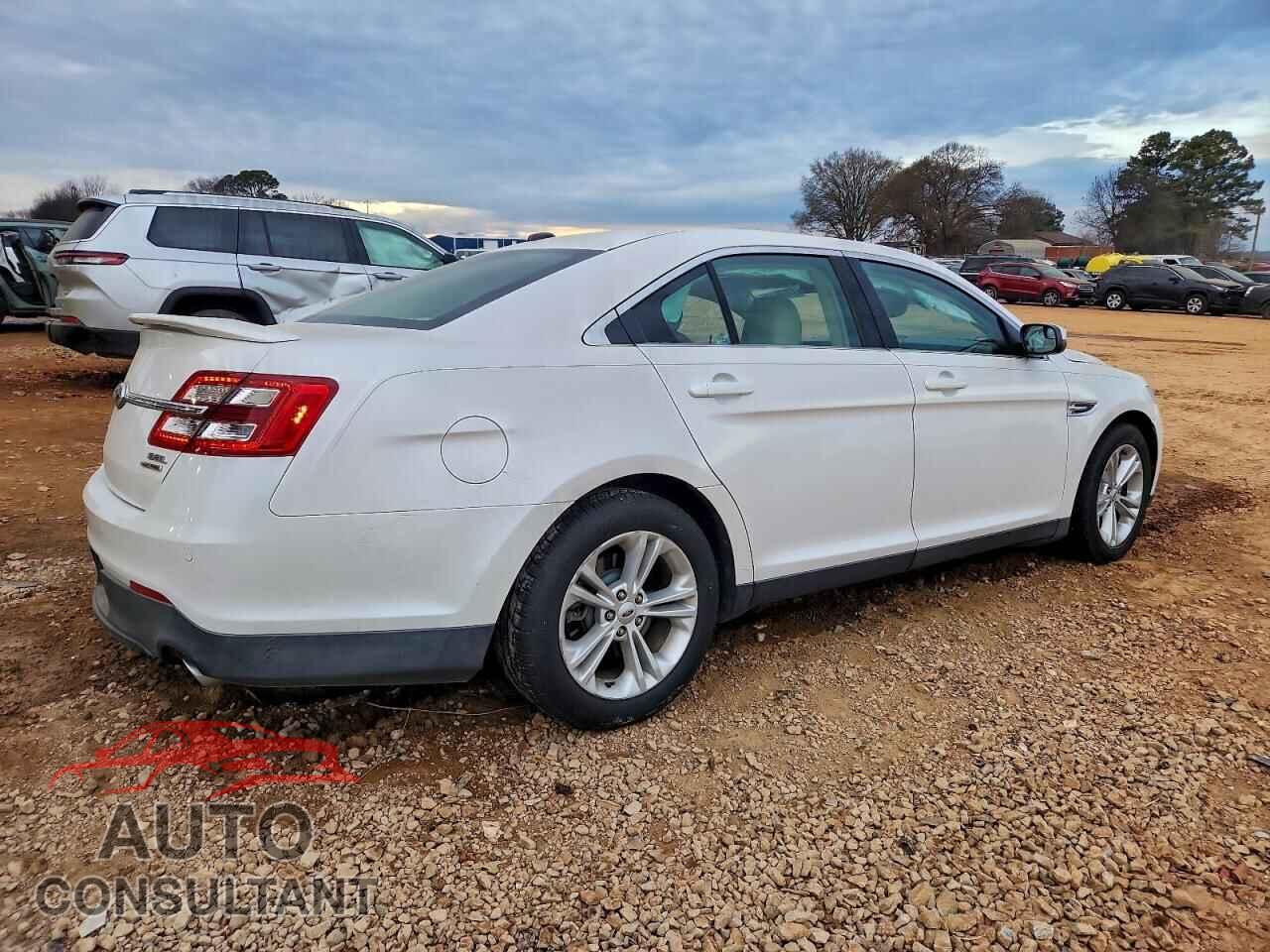 FORD TAURUS 2013 - 1FAHP2E8XDG183323