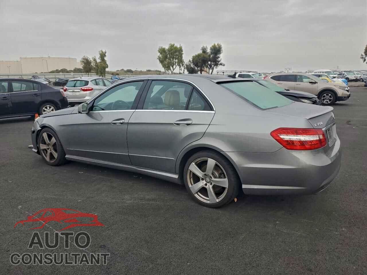 MERCEDES-BENZ E-CLASS 2010 - WDDHF5GB2AA017065