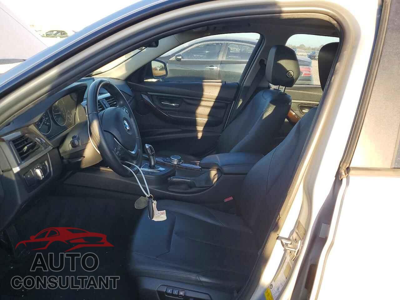 BMW 3 SERIES 2015 - WBA3A5G57FNS91176
