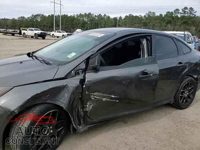 FORD FOCUS 2017 - 1FADP3H28HL317285