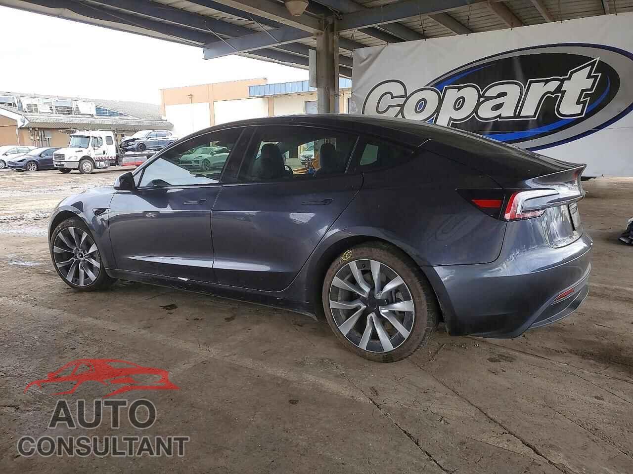 TESLA MODEL 3 2024 - 5YJ3E1EA8RF771052