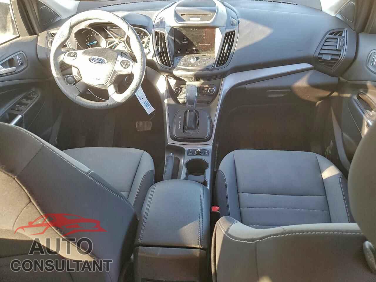FORD ESCAPE 2016 - 1FMCU9GX3GUA07855