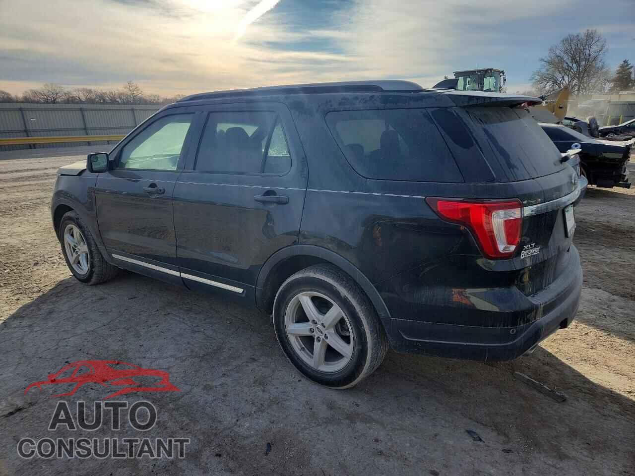 FORD EXPLORER 2018 - 1FM5K7D84JGB55017