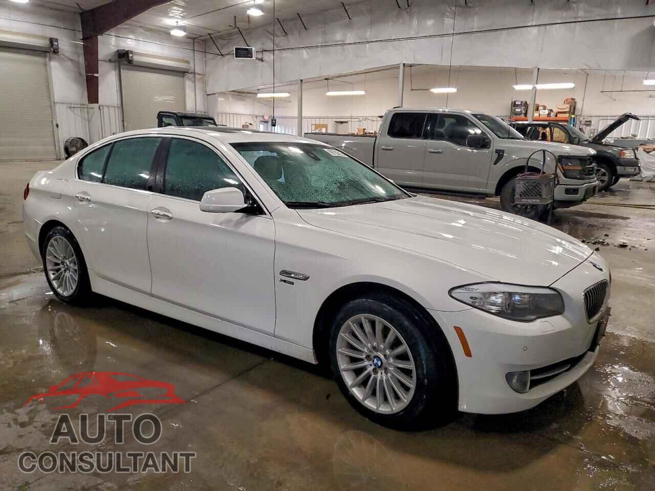 BMW 5 SERIES 2011 - WBAFU7C57BC877694