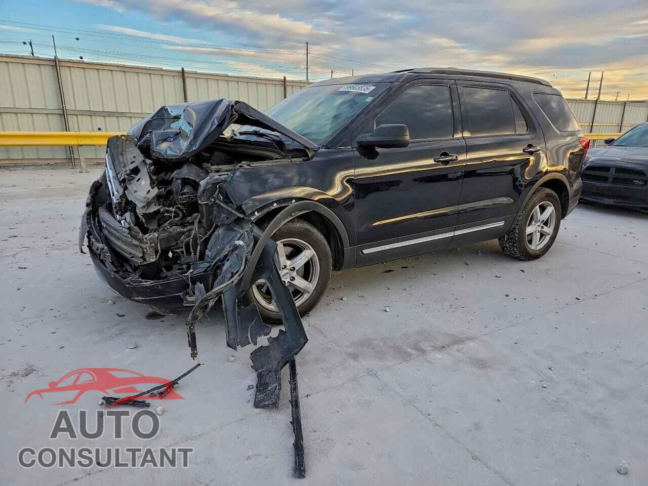 FORD EXPLORER 2018 - 1FM5K7D82JGA54865