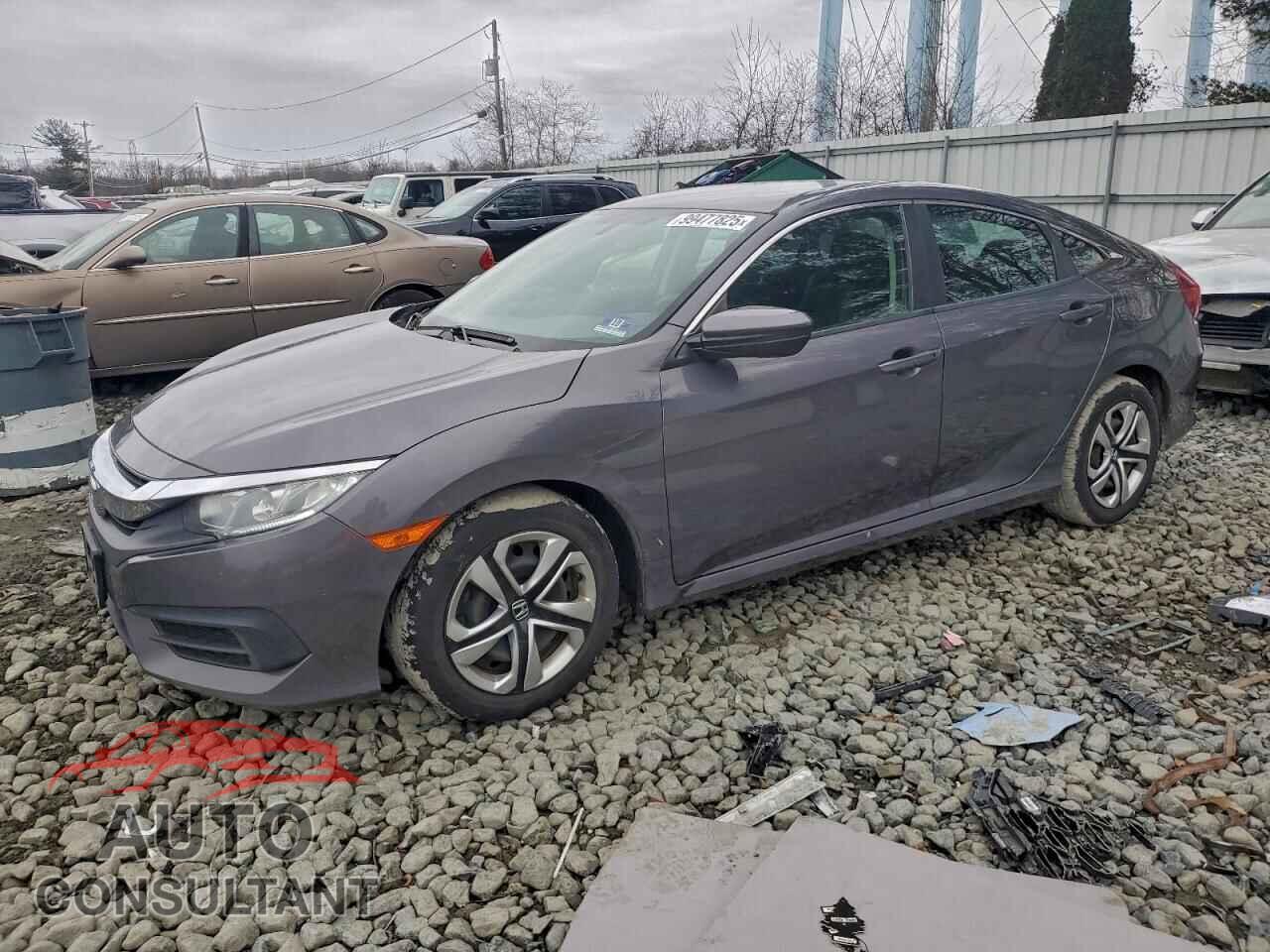 HONDA CIVIC 2017 - 2HGFC2F55HH558368
