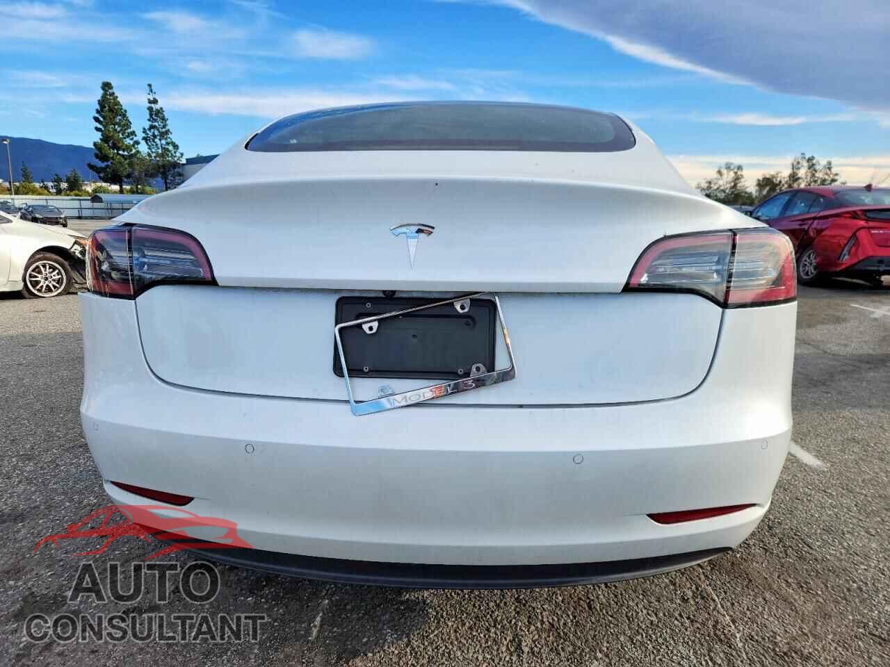 TESLA MODEL 3 2021 - 5YJ3E1EA4MF873960