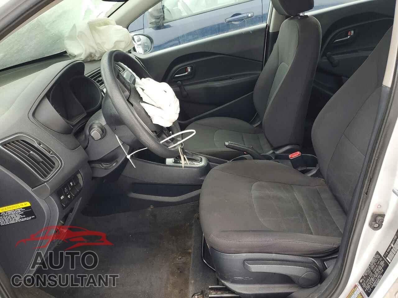 KIA RIO 2016 - KNADM4A31G6677536