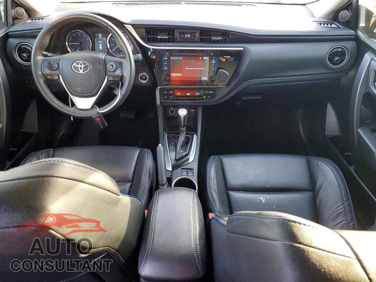 TOYOTA COROLLA 2017 - 5YFBURHE5HP649375