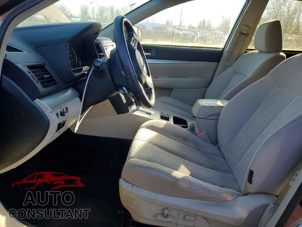 SUBARU OUTBACK 2013 - 4S4BRBCC9D3289167