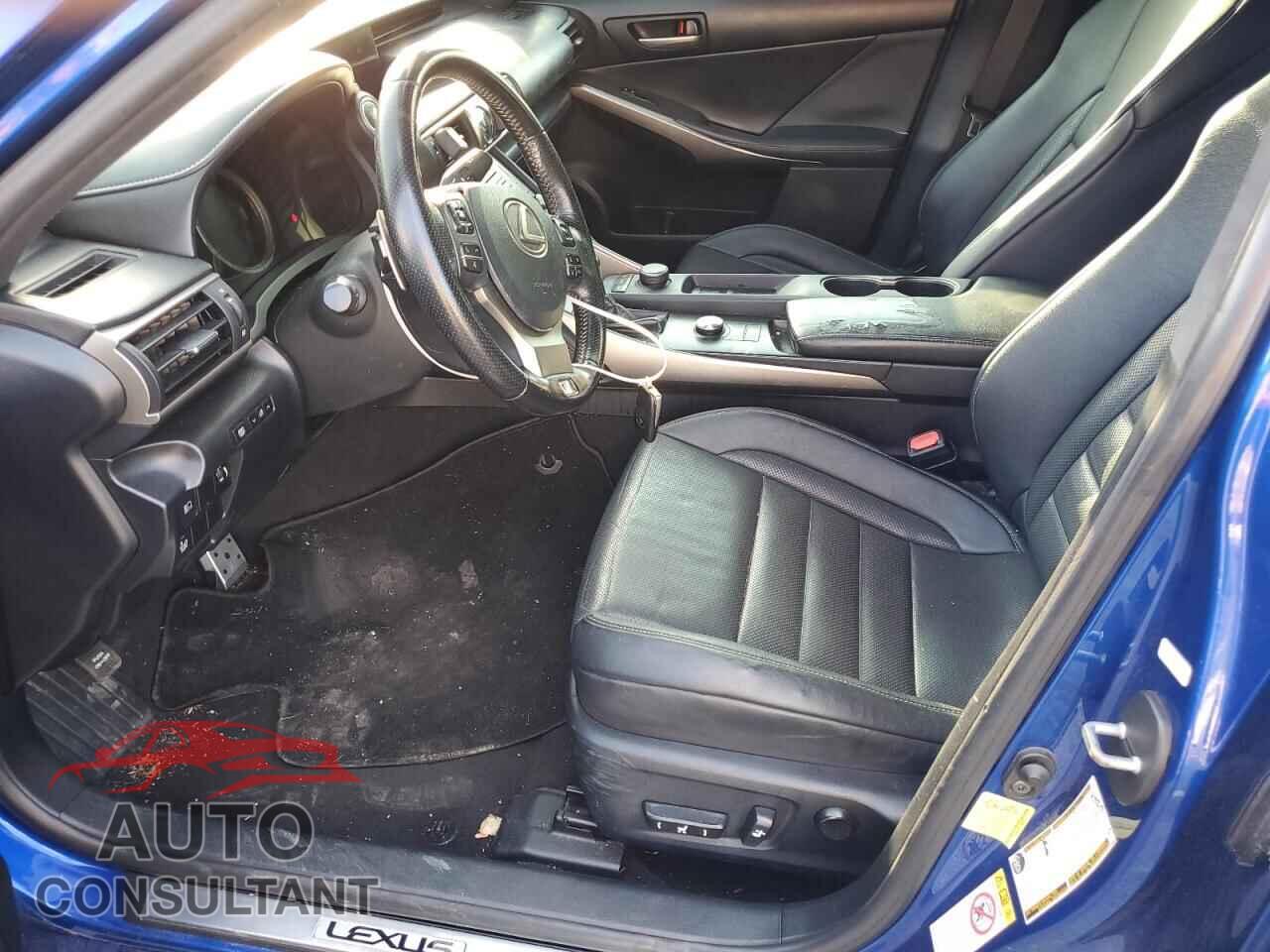 LEXUS IS 2017 - JTHBA1D27H5061592