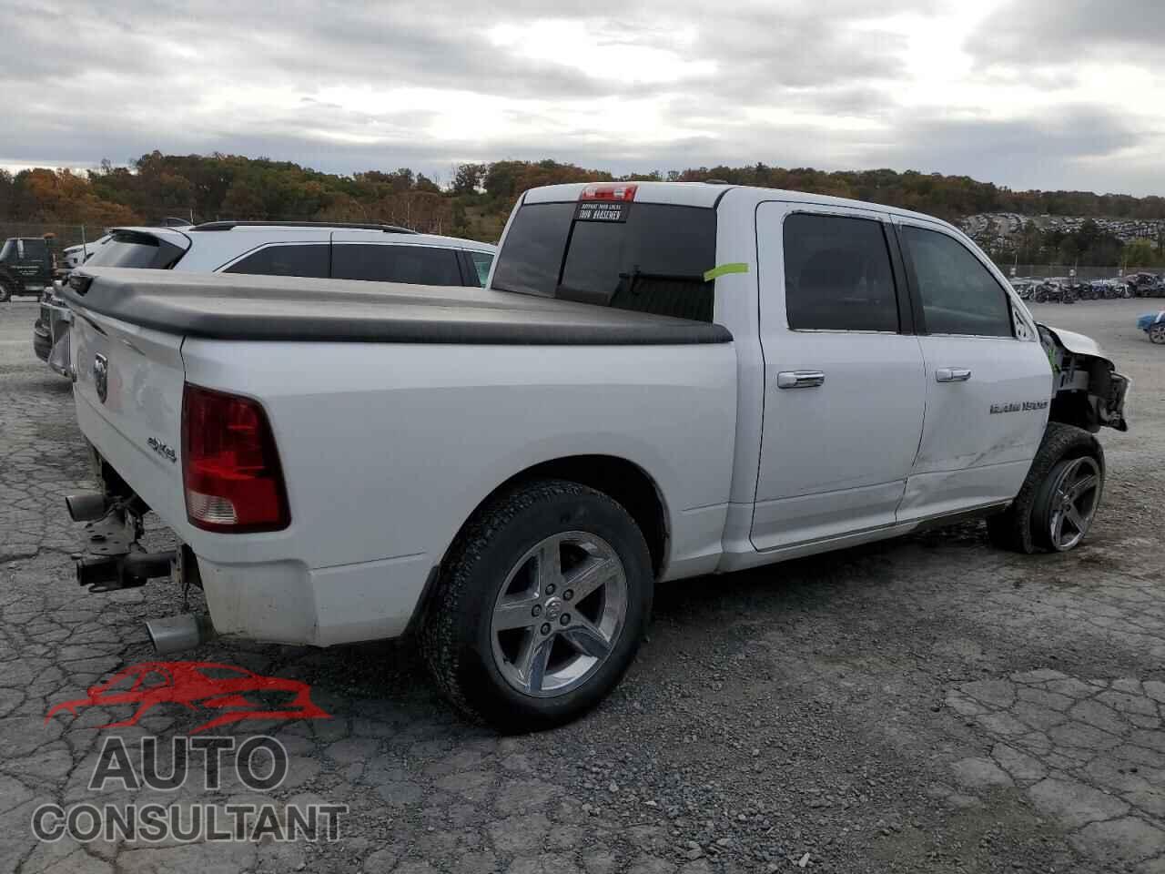 DODGE RAM 1500 2012 - 1C6RD7LT4CS160408