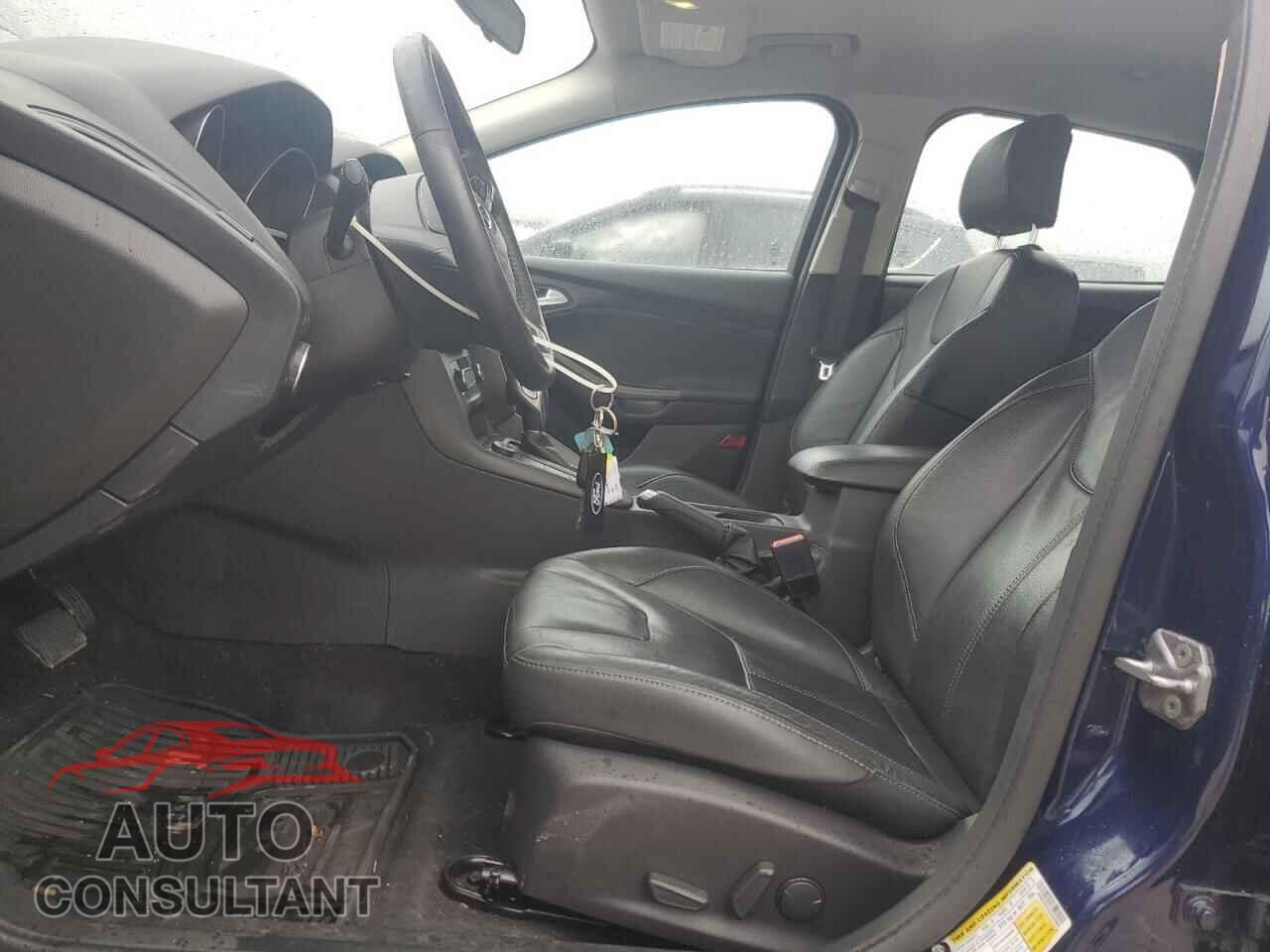 FORD FOCUS 2016 - 1FADP3K23GL242986