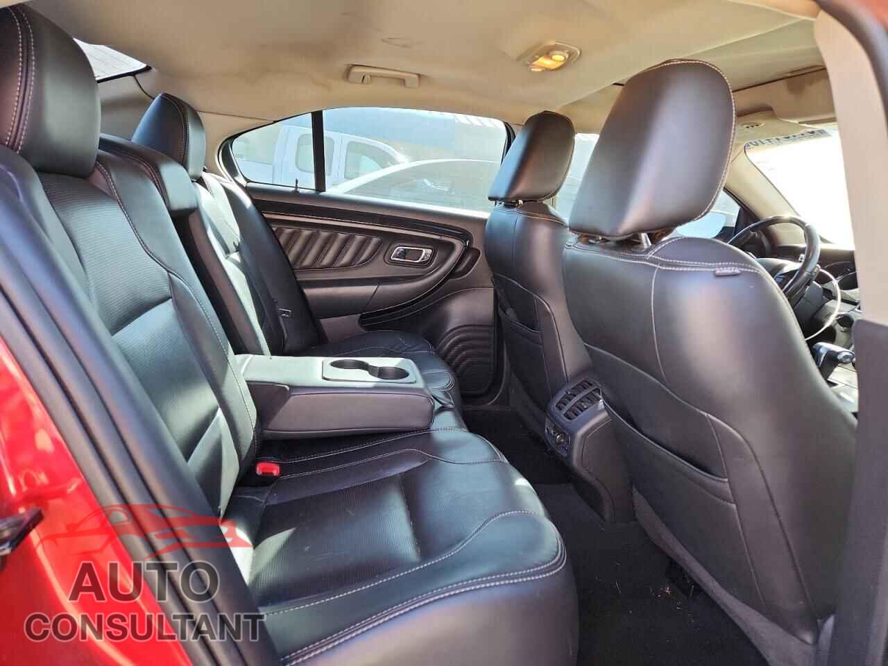 FORD TAURUS 2010 - 1FAHP2FW8AG162608