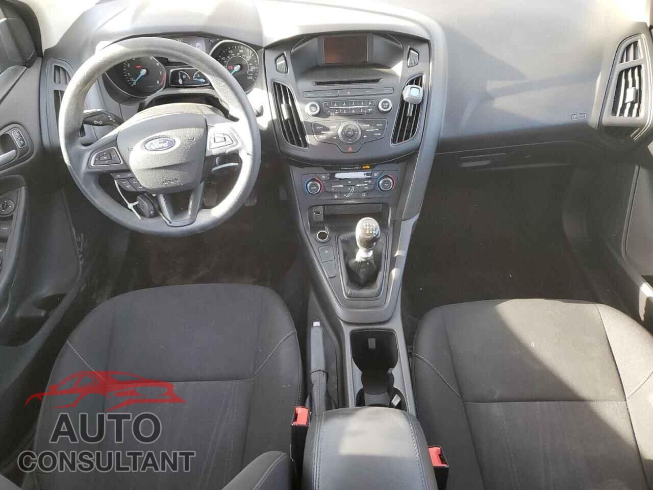 FORD FOCUS 2017 - 1FADP3FE9HL238737