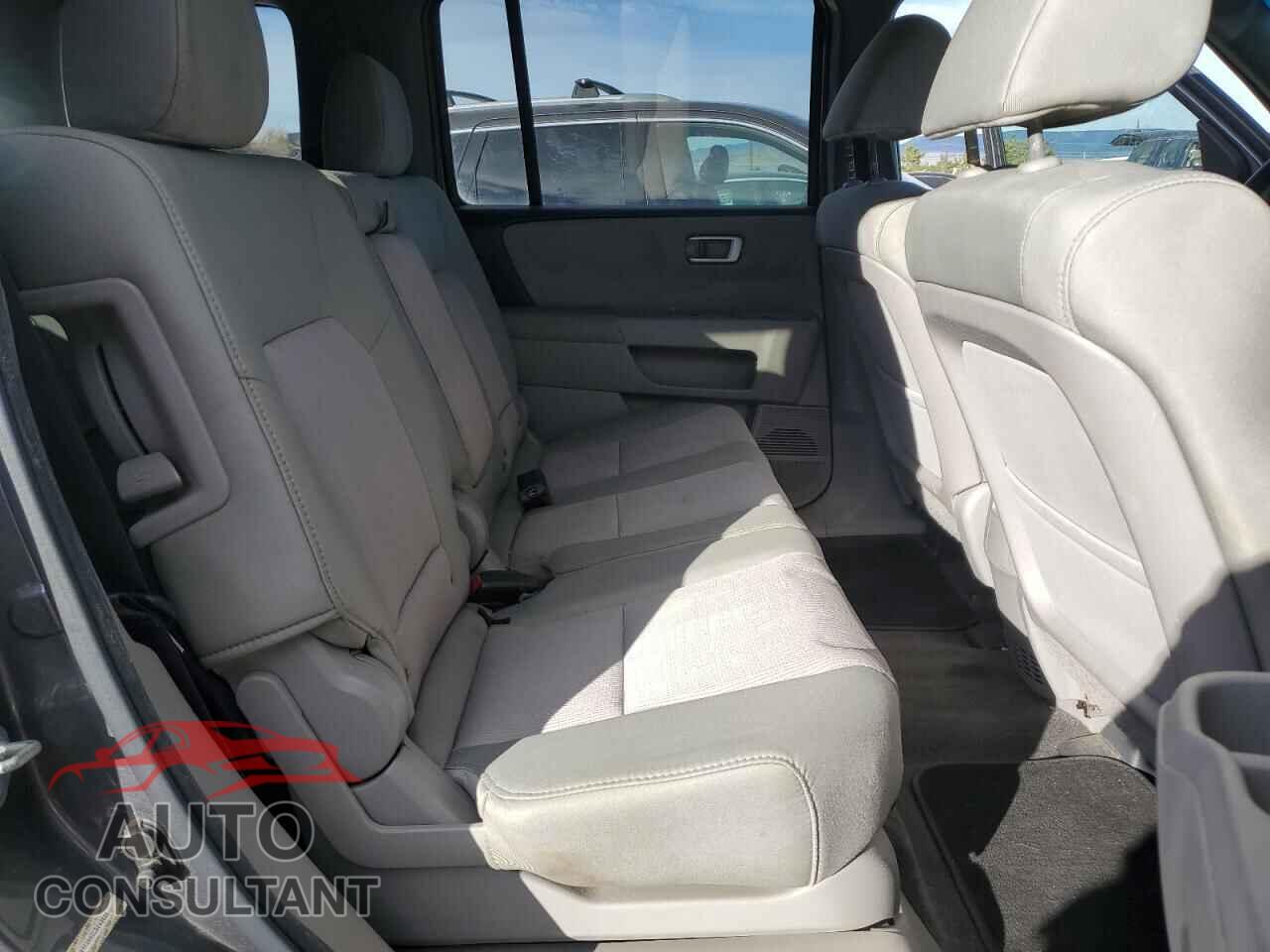 HONDA PILOT 2012 - 5FNYF3H42CB043626