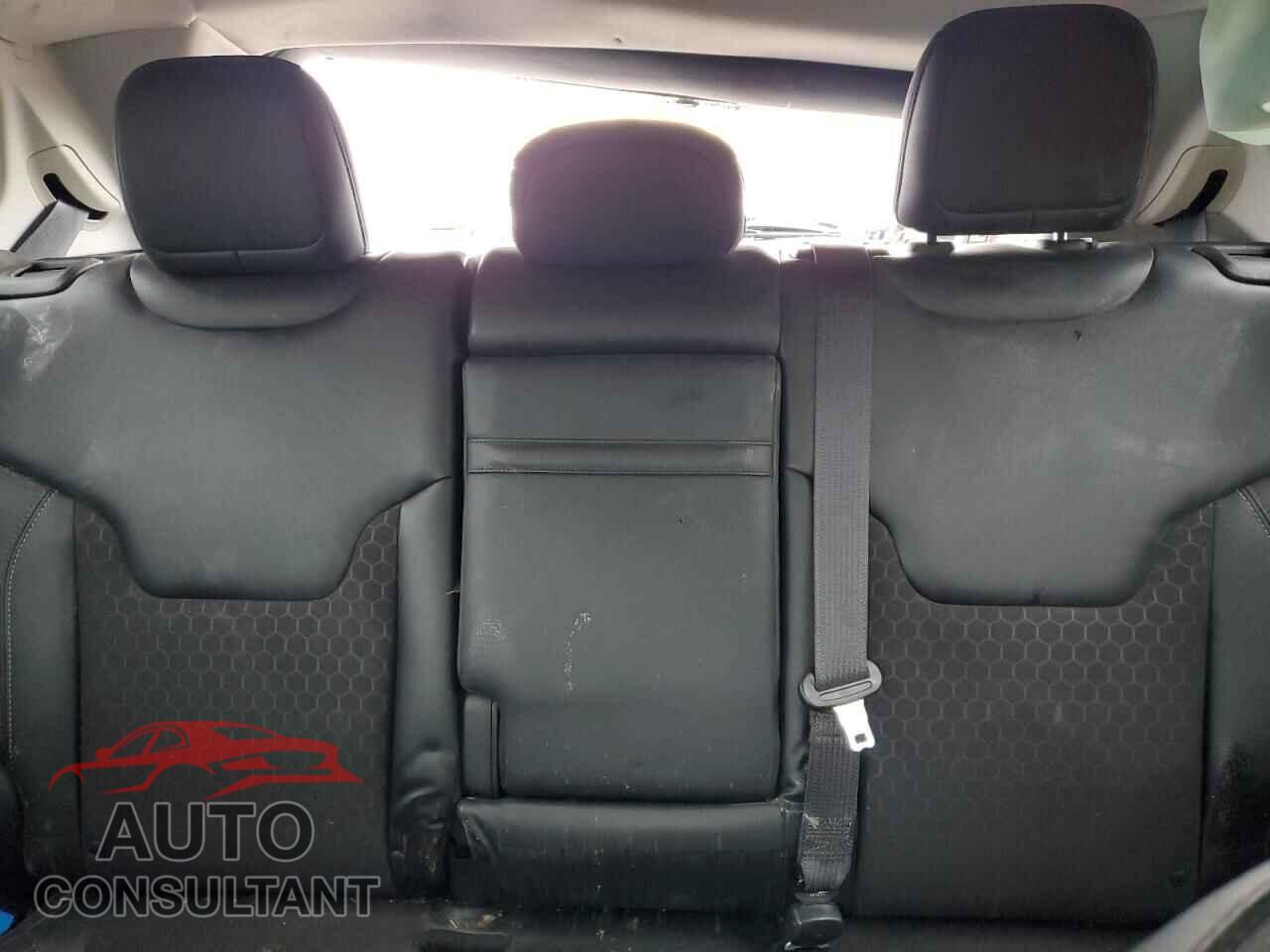 JEEP COMPASS 2018 - 3C4NJDBB7JT262000
